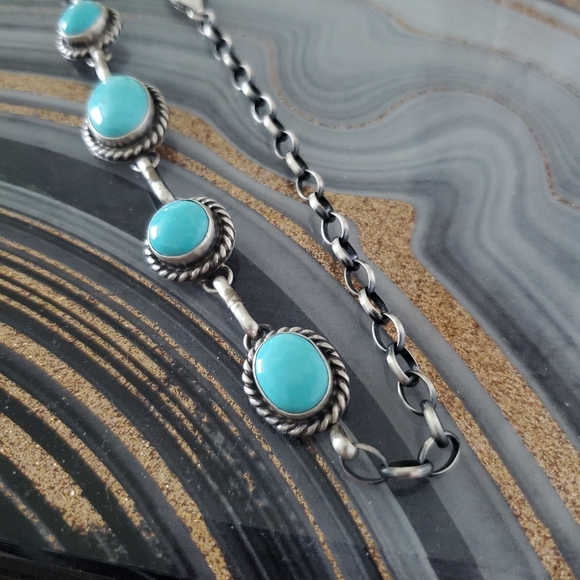 Turquoise Choker Necklace - Picture 8 of 11